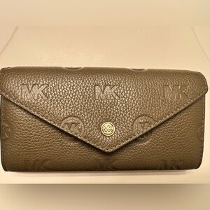 MK Jet Set Travel Large Logo Embossed Leather Envelope Wallet